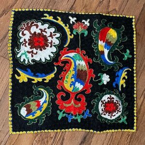 Embroidered decorative pillow case